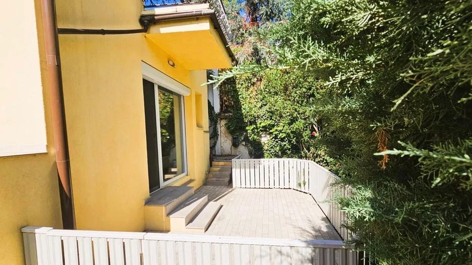 Apartament 3 camere cu terasa zona Unirii - Poză 1