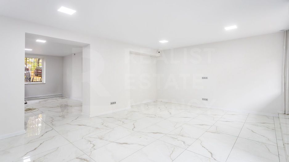 Chirie, spațiu comercial, 100 mp, str. Miron Costin, Râșcani - Poză 2