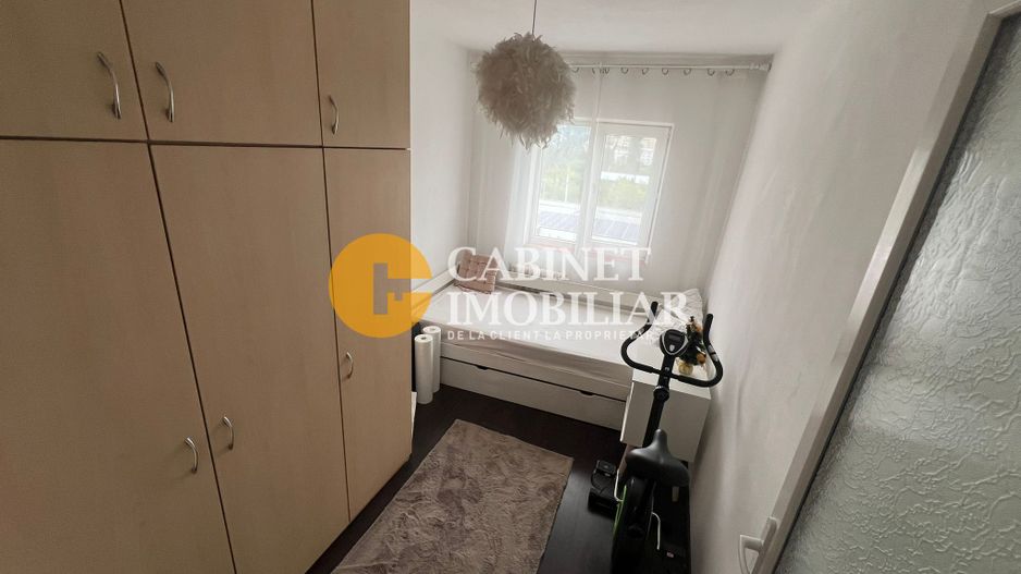 Apartament 3 Camere - SEMICENTRAL - Poză 2