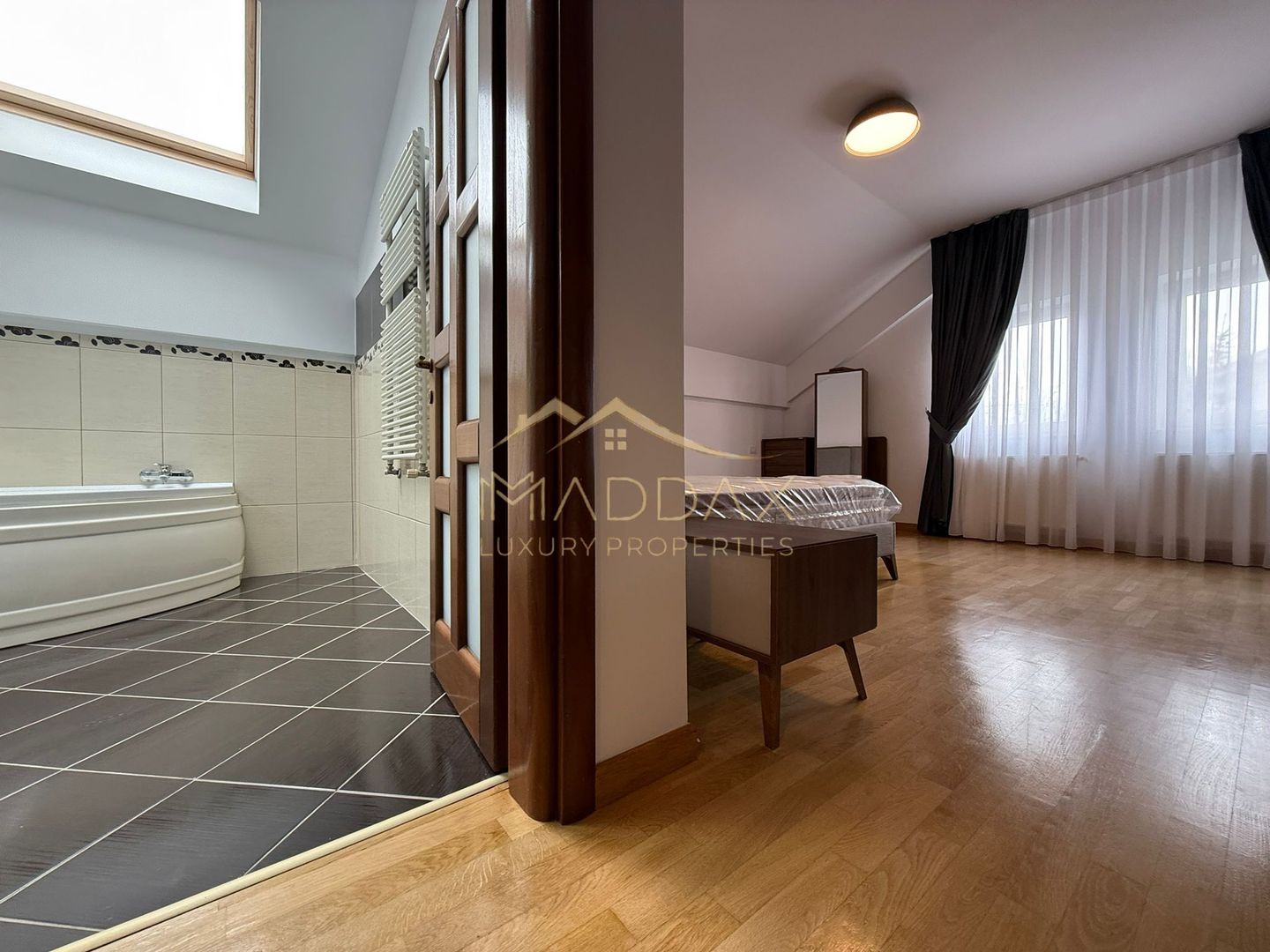 Vila moderna Corbeanca-spatiu, confort si intimitate - Poză 30