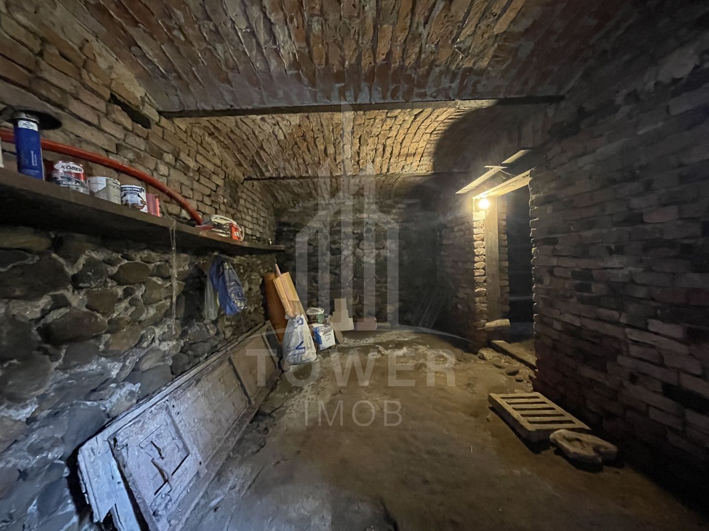 Casă individuală | 2 corpuri | Șură și anexe | teren 1460 mp – Porumbacu De Jos - Poză 3