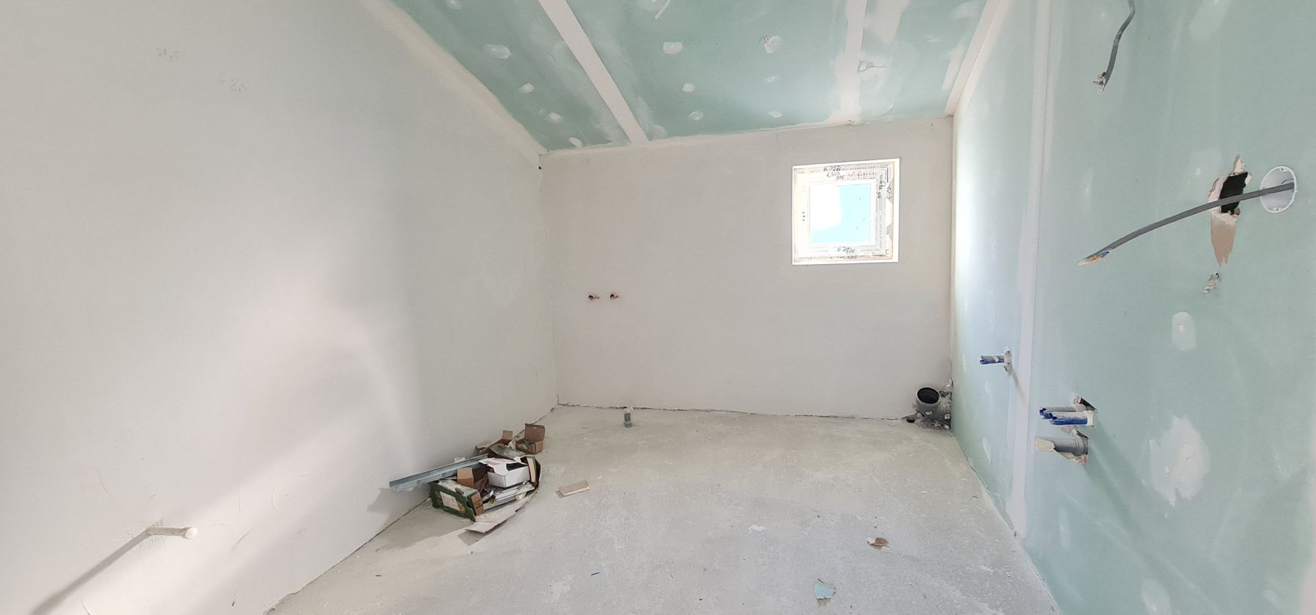 Casa individuala 5 camere cartier Izvor Tarlungeni - Poză 6