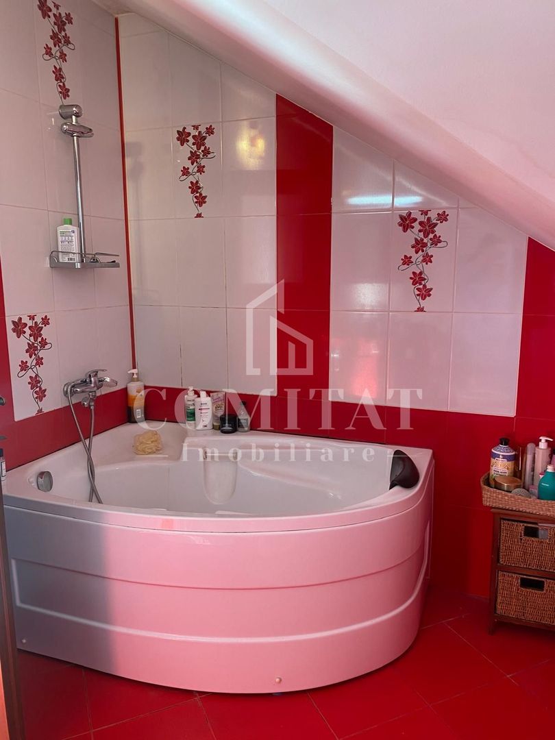 Casa individuala cu panorama zona Auchan - Poză 9