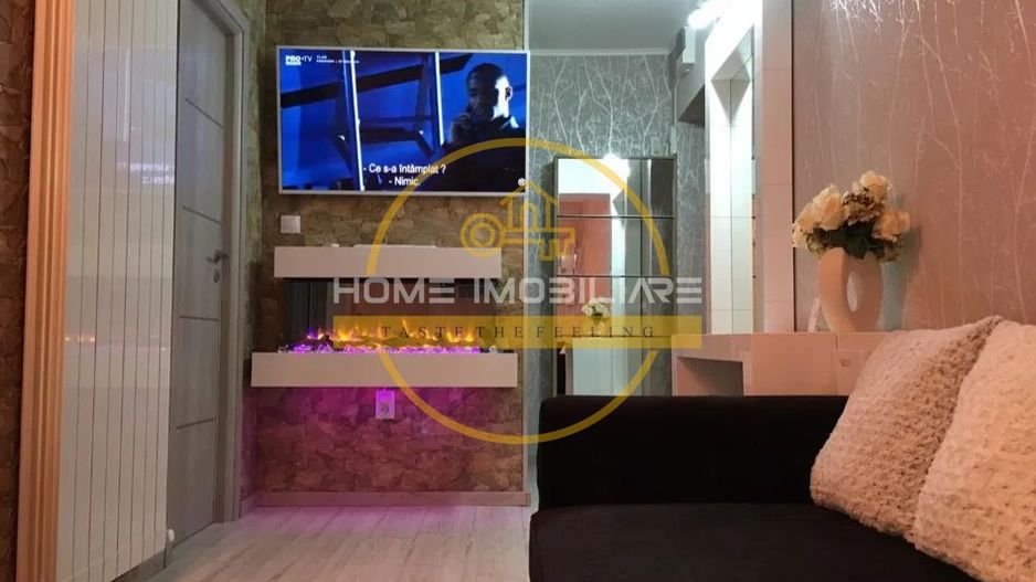 Etajul 2/ Apartament 3 camere/   Fara Risc Seismic/Zona Podu Ros! - Poză 1