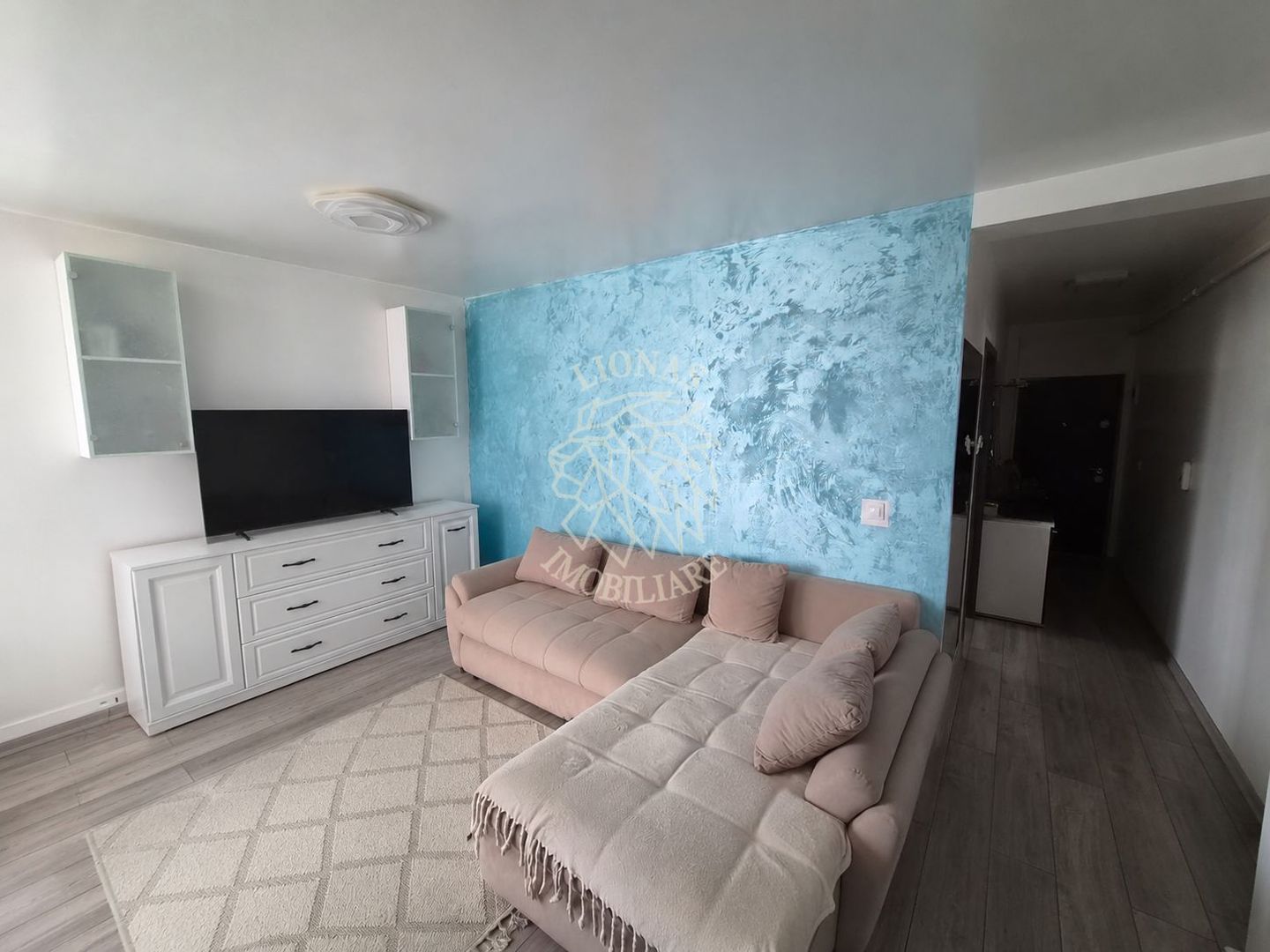 Apartement 2 camere-etaj 2-balcon-parcare-Zona Libertatii - Poză 1