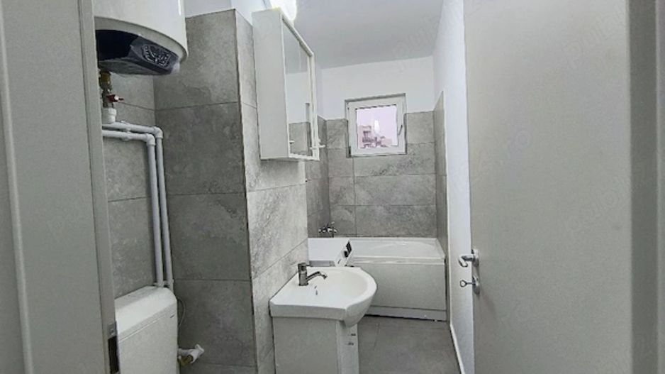 GARSONIERA BUCATARIE INCHISA, BLOC REABILITAT, PRIMA INCHIRIERE - Poză 3