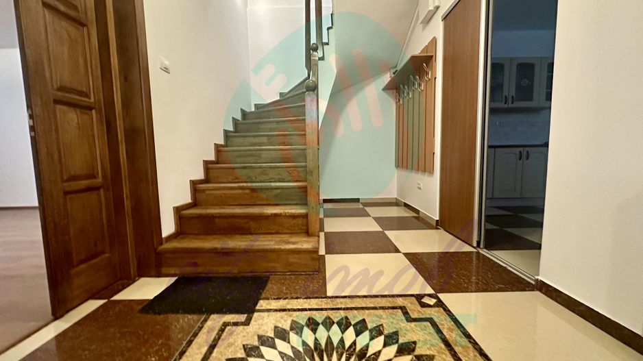 Casa eleganta si curte proprie de 71 mp in zona Plantelor - Poză 9