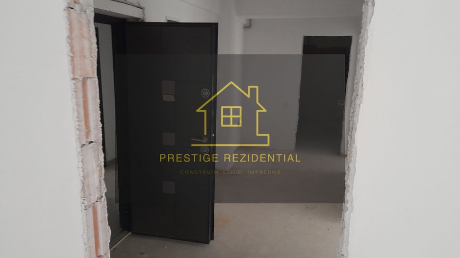 2 Cam, Parcare Inclusa, Titan-Pallady - Poză 3