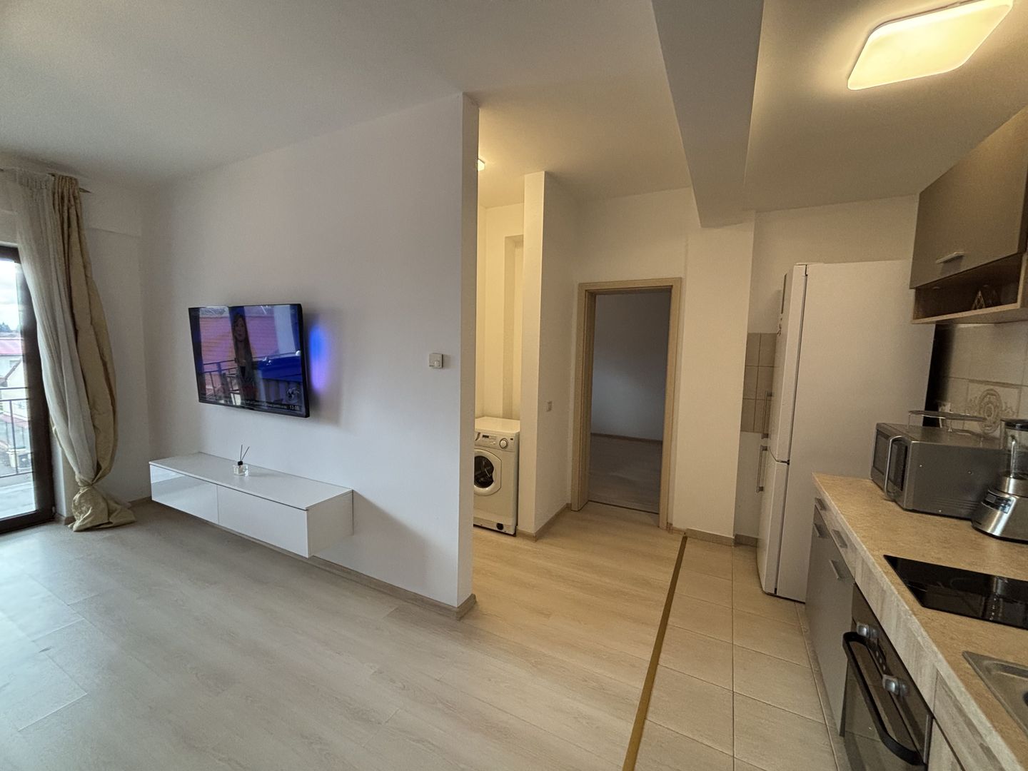 Apartament 2 camere de închiriat în Dumbravita - Poză 10