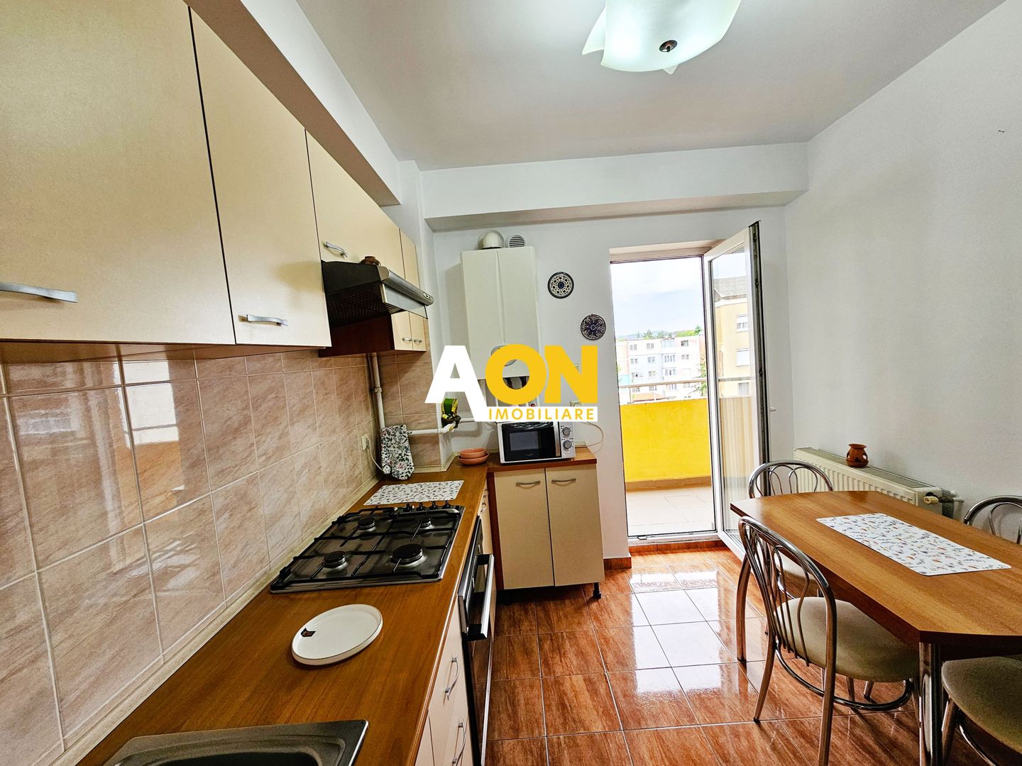 Apartament 2 camere, 60 mp utili + balcon 15 mp, B-dul Transilvaniei - Poză 6
