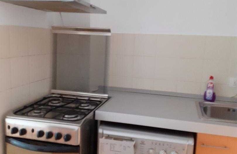 Închiriez apartament 2 camere, Decebal, mobilat, openspace - Poză 6