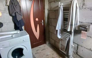 Casa Vantului si 8000 metri patrati in Abrud - Poză 16