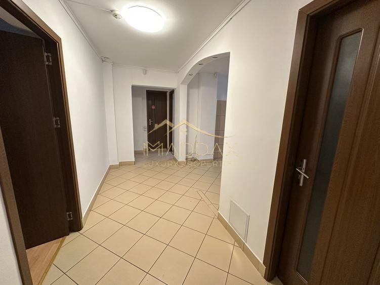 Inchiriere 4 camere/Ultracentral/Rond Alba Iulia/Pretabil firma - Poză 2