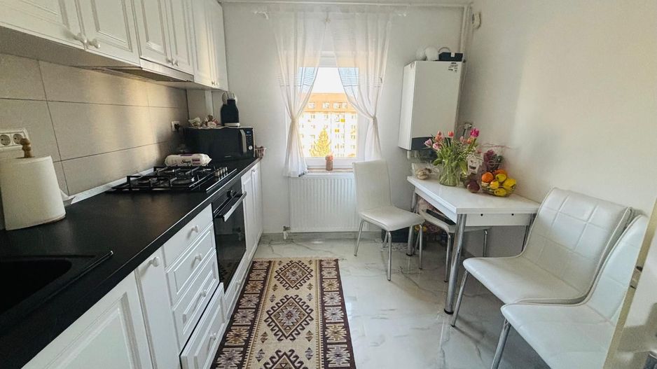 🏡 Apartament cochet cu 2 camere | 45 mp | Etaj 3 | Zamca | 89,000 € - Poză 3