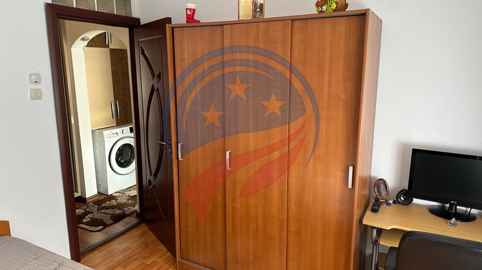 APARTAMENT 3 CAMERE, COMPLET MOBILAT SI UTILAT,  DE VANZARE - Poză 7