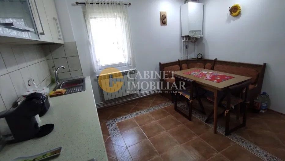 Cug Etaj 2  Apartament cu 2 Camere Decomandat 56 mp - Poză 5