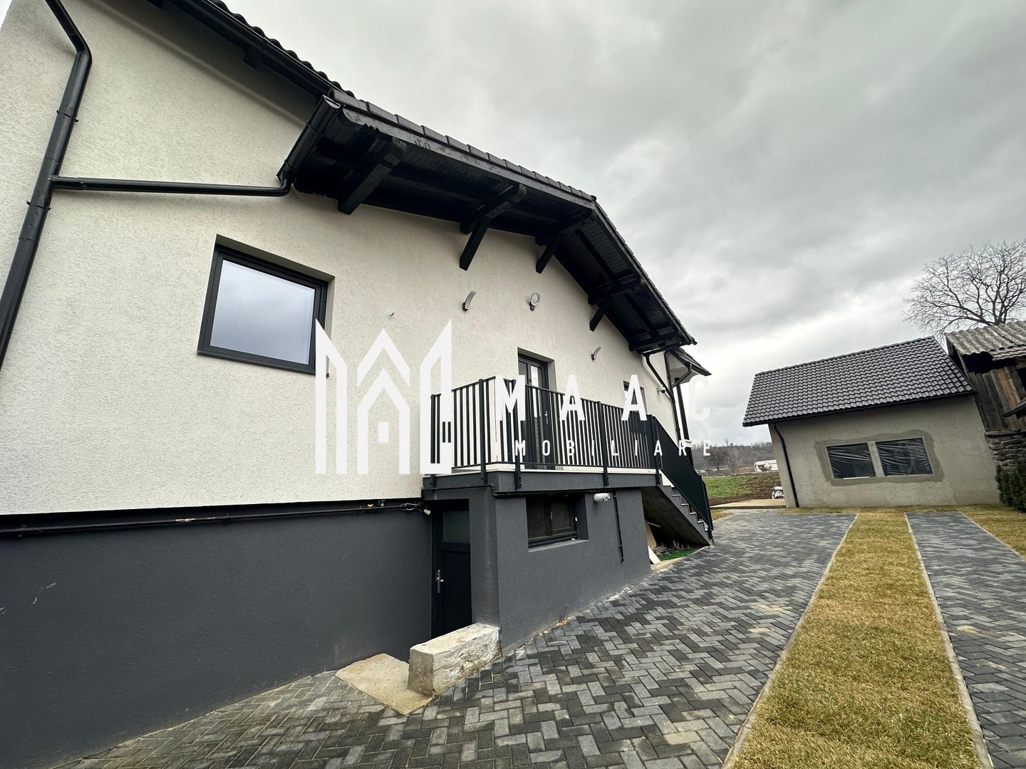 Casă 6 camere I 4 băi I 150mpu I Curte I Sebesu de Sus - Poză 7