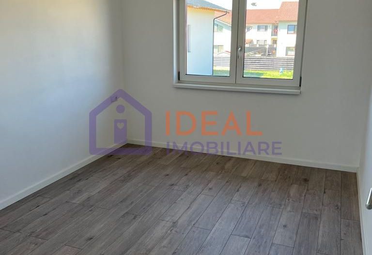 Duplex LA CHEIE cu 4 camere in Selimbar, zona Triajului - Poză 8