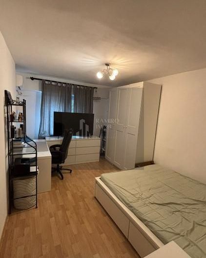 Garsoniera Crangasi | Proximitate metrou | Renovata | Decomandata - Poză 1