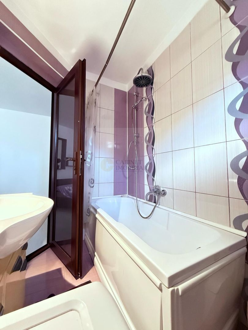 2 camere  | Teatrul Notarra - Romana  | Terasa de 30 mp - Poză 13