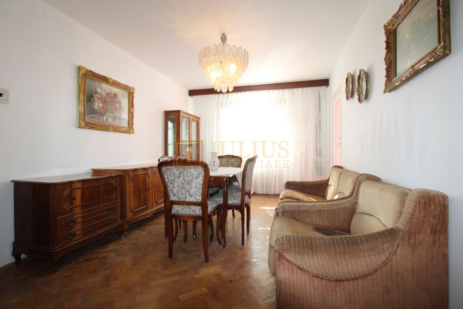 3 minute de Iulius Mall, 5 camere, centrala proprie, Pet-friendly - Poză 1