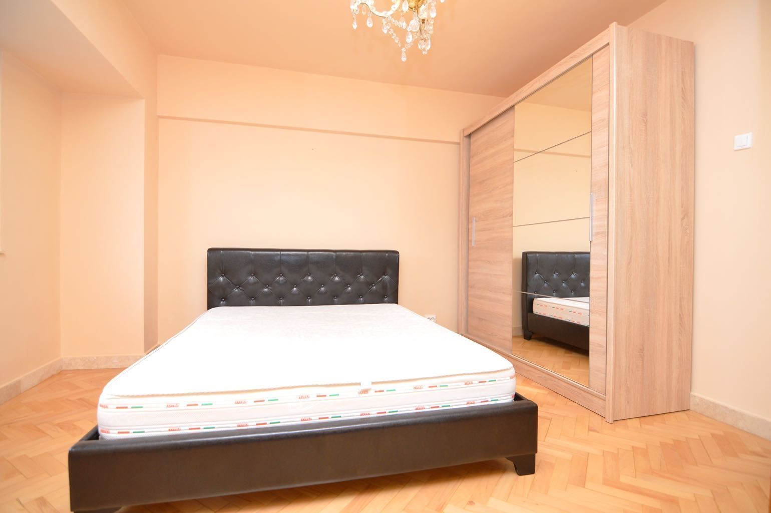 Apartament 2 camere exclusivist – Palatul de Justiție, Centrul Vechi - Poză 1
