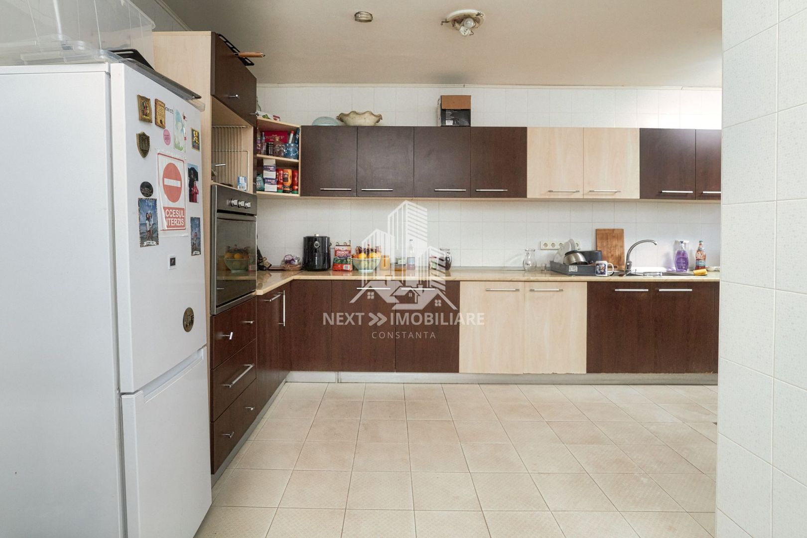 Pensiune Eforie Nord 17 camere plus spatiu comercial - Poză 12