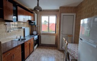Apartament de 3 camere, decomandat, 70mp, zona strazii Parang - Poză 6