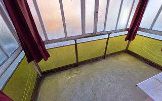 Apartament 4 camere, etaj 1, cu garaj si boxa, zona Scolii M. Eminescu - Poză 3
