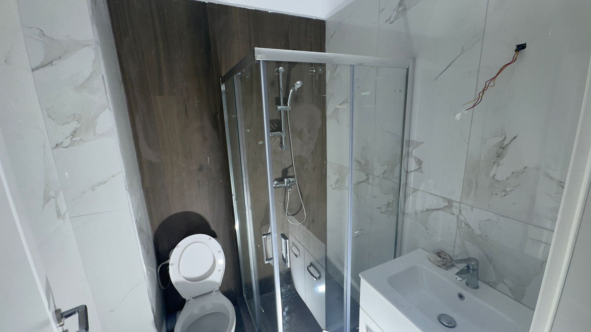 AP. 3 CAMERE PLATANI RESIDENCE, NOU, CURTE 77 MP, PARCARE, COMISION 0% - Poză 4