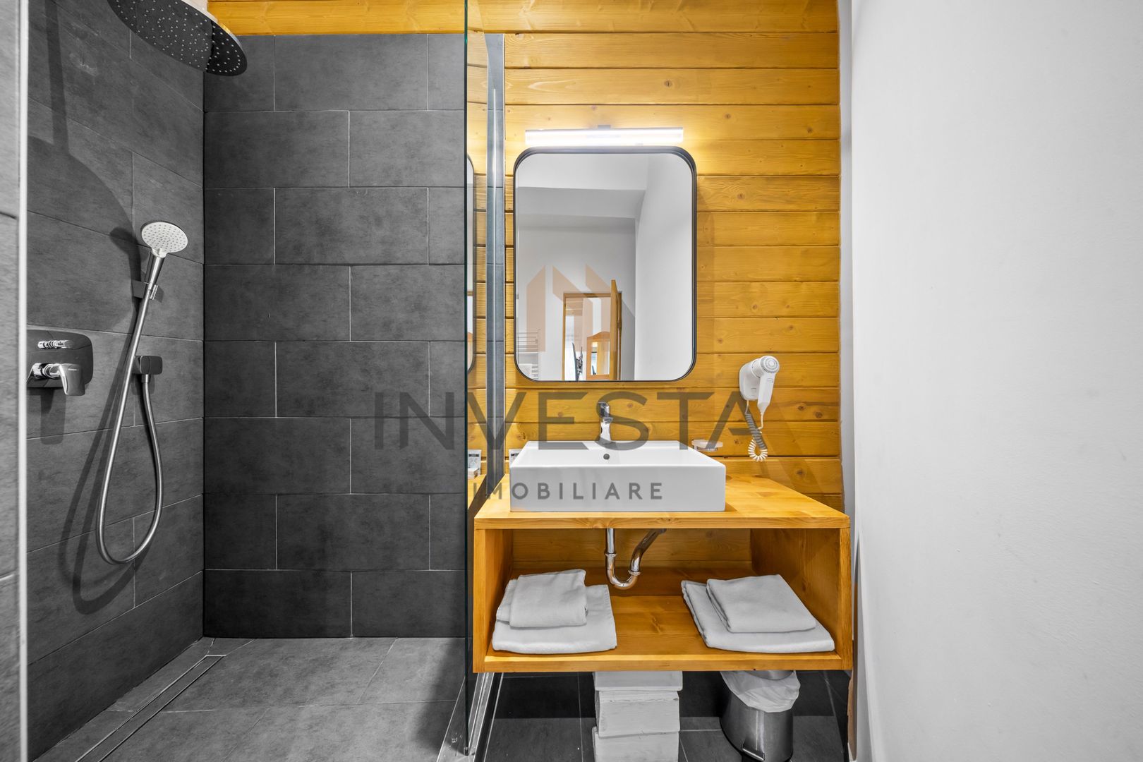 Casa moderna 6 camere in Belis | Pensiune la Cheie | Teren de 1600 mp - Poză 13