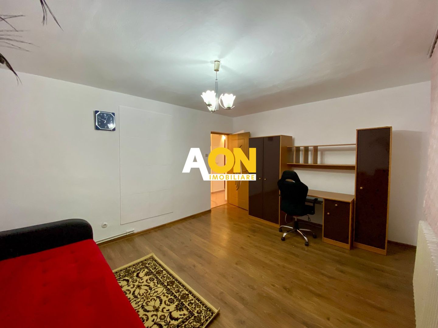 Apartament 2 Camere, Cetate, Loc de Parcare, Pet Friendly - Poză 2