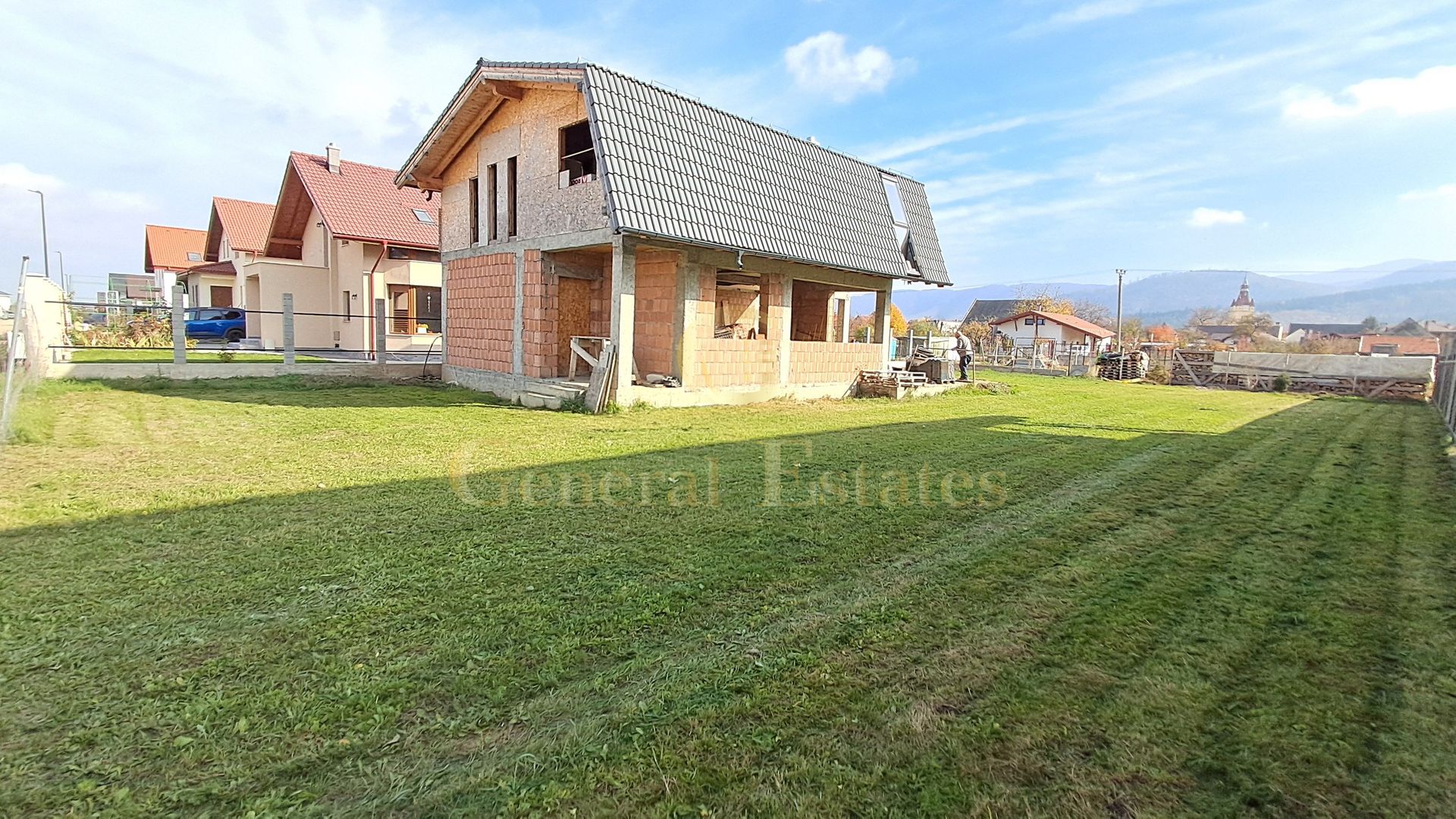 Casa moderna la rosu in Cristian - Poză 5