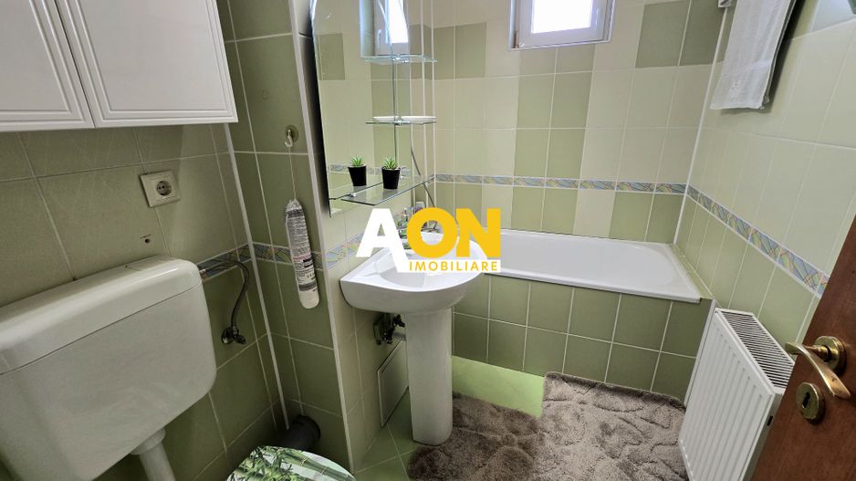 Apartament cu 2 Camere, Bloc cu Lift, Zonă Ultracentrală - Poză 10