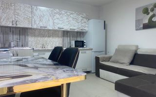 Casă de vânzare în Răzvad, la o distanta mica fata de oras! - Poză 5