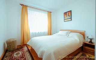 Casa renovata, mobilata si utilata complet - Poză 15