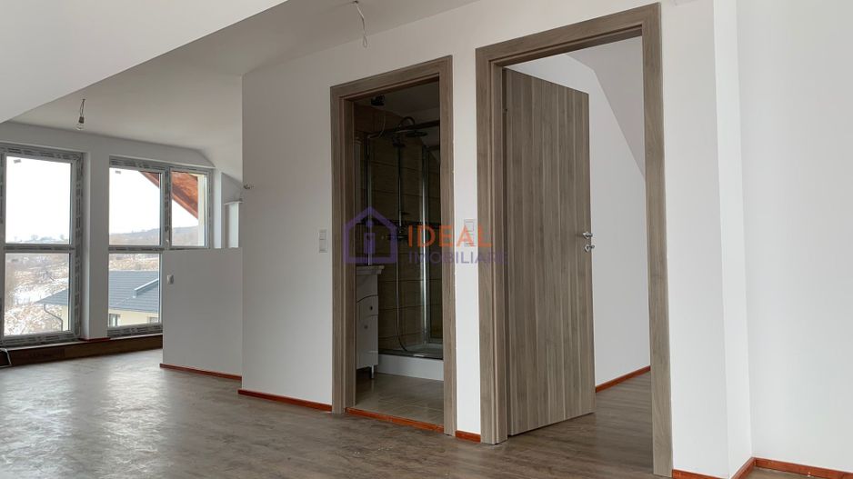 Apartament spatios in Cisnadie - Poză 15