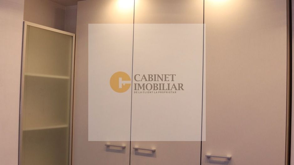 2 Camere - Hol Locuibil | Decomandat | 3/10 | Credit | M Lujer - 3 min - Poză 6