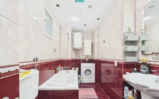 Casă Individuală cu spațiu comercial - Variaș - Poză 30