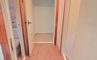 Apartament cu 3 camere, fost cabinet medical, parter, zona CUZA VODĂ; - Poză 9