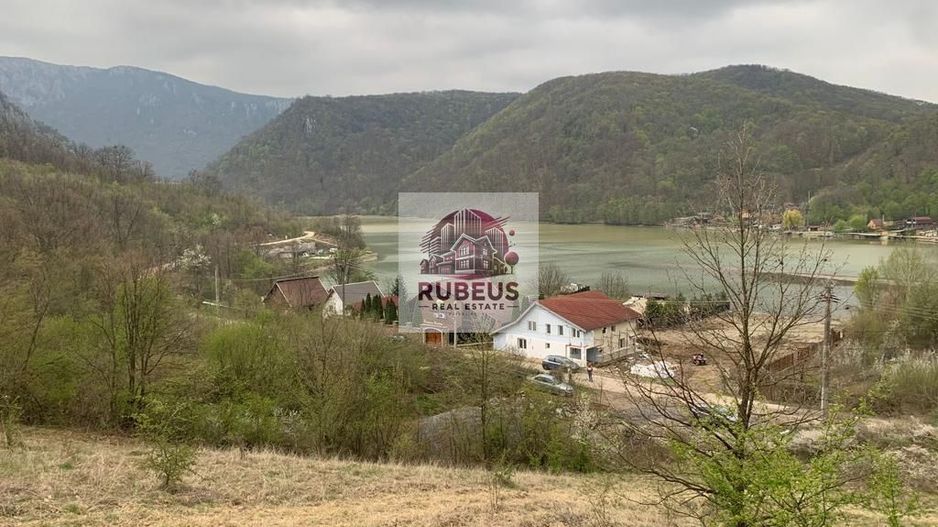 Teren intravilan 2.580 mp Eșelnița, acces DN57, ideal turism, locuinte - Poză 8