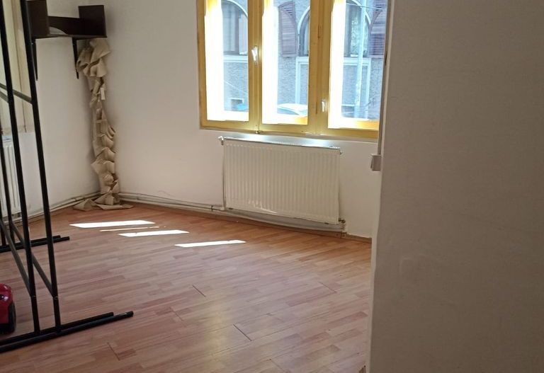 De vanzare Apartament 4 Camere in Vila, Cismigiu - Poză 9