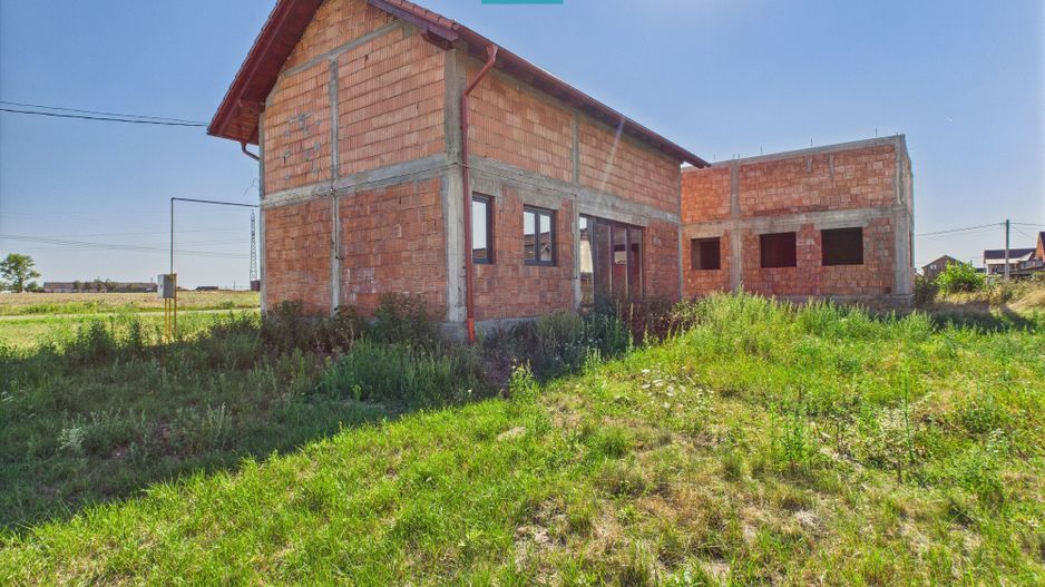 Casă la roșu P+M de vânzare–Cartier nou, Fântânele - Poză 2