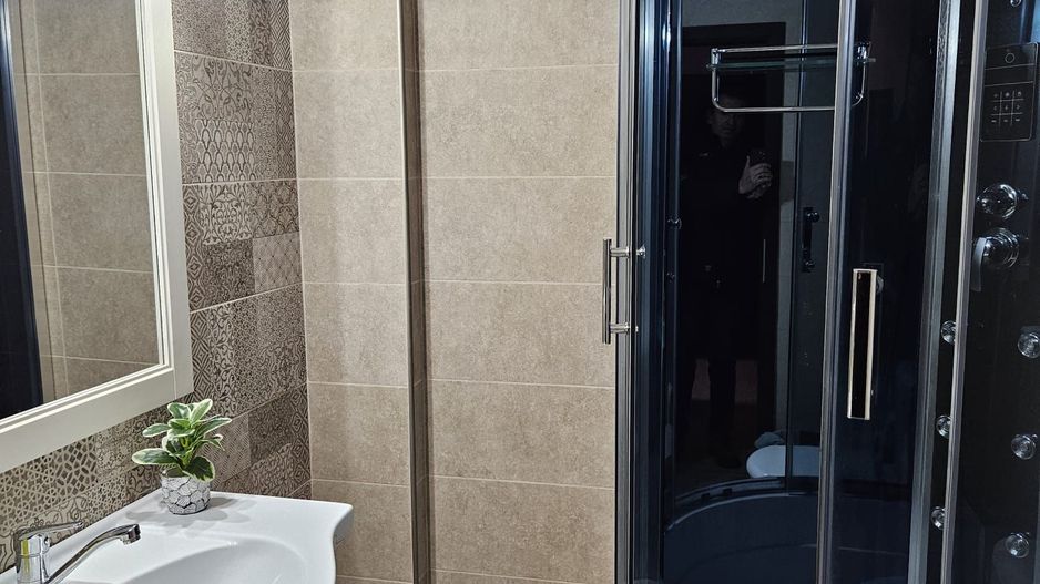 Apartament 2 camere, bloc 2010, garaj, zona Nord - Poză 4