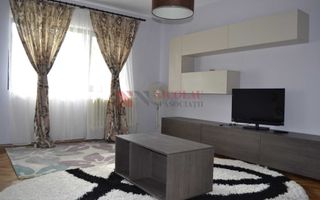 apartament 3 camere ultracentral Iasi - Poză 1
