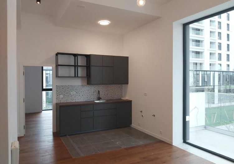 One Cotroceni Park–spațiu de birouri elegant, etaj înalt și luminos cu parcare - Poză 1