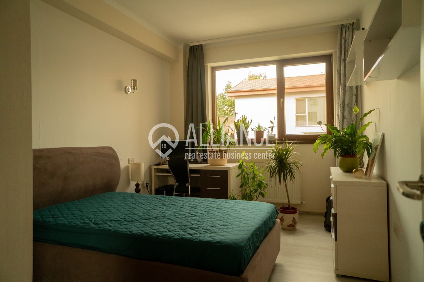 Tomis Plus(cod04)-Apartament 3 camere loc de parcare proprietate - Poză 3
