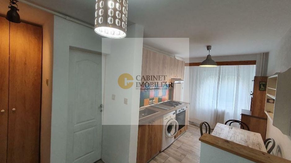 Garsonieră 40mp | Mobilată complet | Bloc cu lift | Bulevardul Decebal - Poză 5