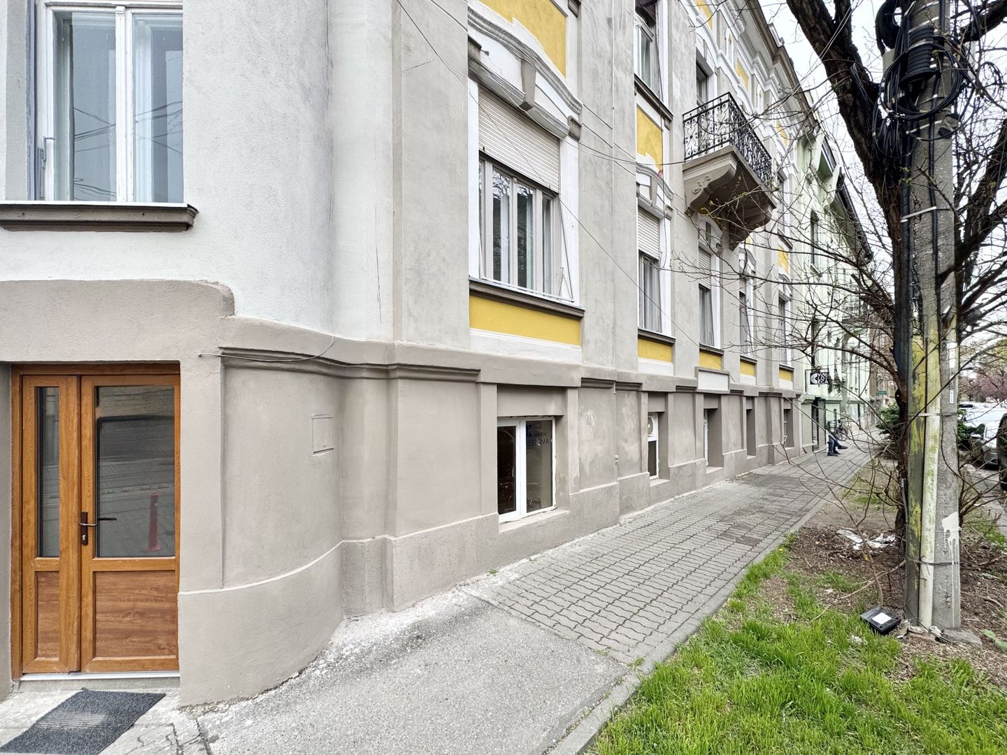 Birouri reprezentative, finisaje moderne, prima închiriere - Poză 25