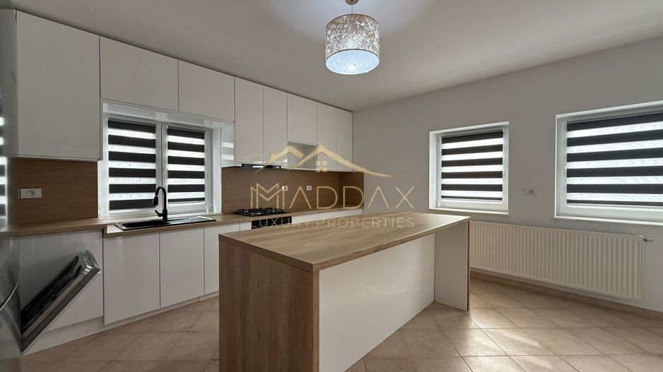 Vila moderna Corbeanca-spatiu, confort si intimitate - Poză 6